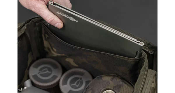 KORDA - Taška Compac Utility Bag Large Dark Kamo
