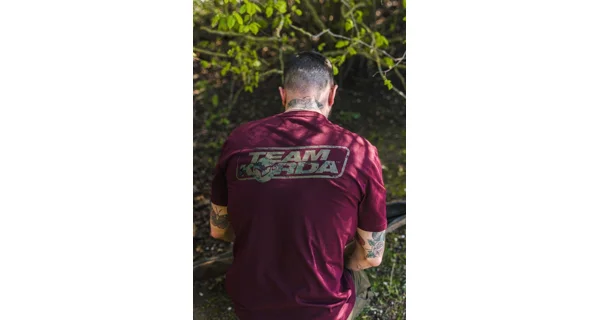 KORDA - Tričko TK Digi Kamo Tee Burgundy vel. 3XL