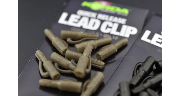 KORDA - Závěsky na olovo Release Lead Clip Weed / Silt 10 ks