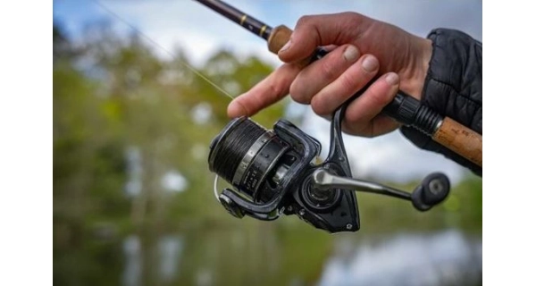 KORUM - Naviják Axis II Front Drag Reel 3000