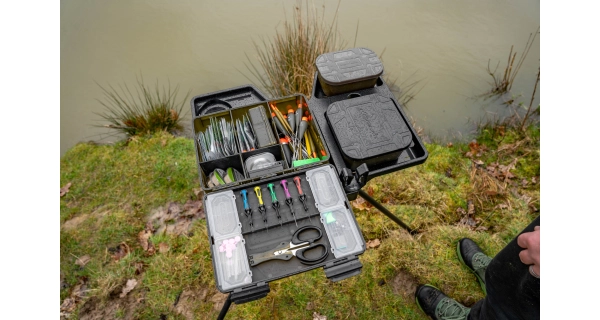 KORUM - Plato a Tripod Allrounder Tray and Tripod Adaptor