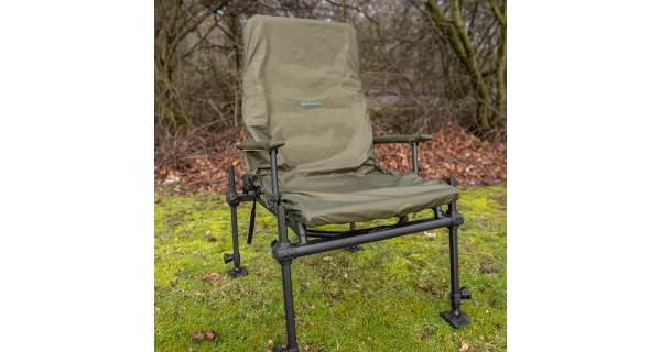 KORUM - Přehoz na křesla Universal Waterproof Chair Cover