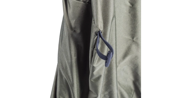 KORUM - Přehoz na křesla Universal Waterproof Chair Cover