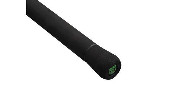 MADCAT - Prut UV Series Heavy Duty Rod 2,4 m 200-300 g 2 díly
