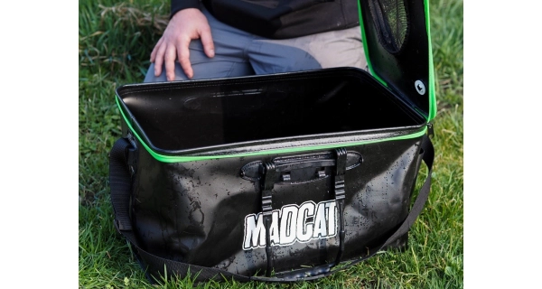 MADCAT - Skládací kbelík Foldable Live Bait Bucket 50 l