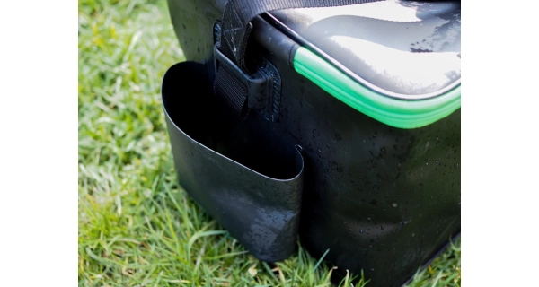 MADCAT - Skládací kbelík Foldable Live Bait Bucket 50 l