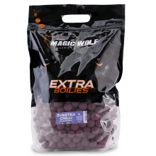 MAGIC WOLF - Boilies Extra 20 mm 3 kg Švestka Chilli