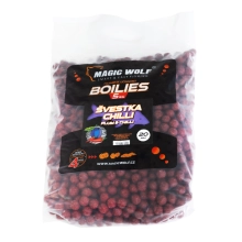 MAGIC WOLF - Krmné Boilie 5 kg 24 mm Chilli Švestka