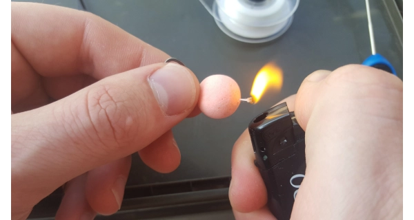 MIKADO - Šňůrka pro upevnění návnad Bait Floss 25 m