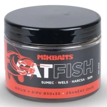 MIKBAITS - Boilie v dipu Catfish Játra Halibut 500 ml 30x25 mm