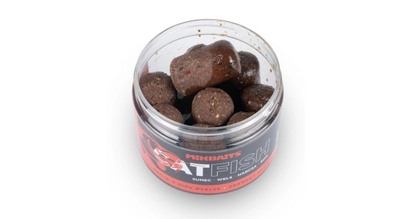 MIKBAITS - Boilie v dipu Catfish Játra Halibut 500 ml 30x25 mm