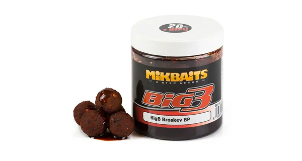 MIKBAITS - Boilies v dipu BigB 24 mm 250 ml Broskev Black Pepper