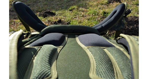 MIVARDI - Batoh CamoCode Expedition