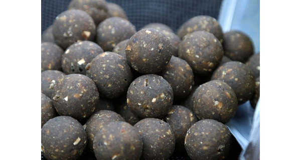MIVARDI - Boilies Rapid Excellent Monster Crab 20 mm 250 g