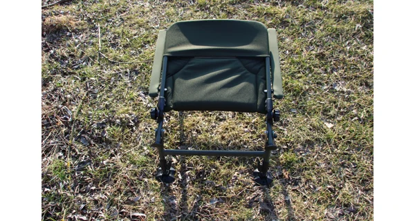 MIVARDI - Křeslo CamoCODE Arm + Transportní taška