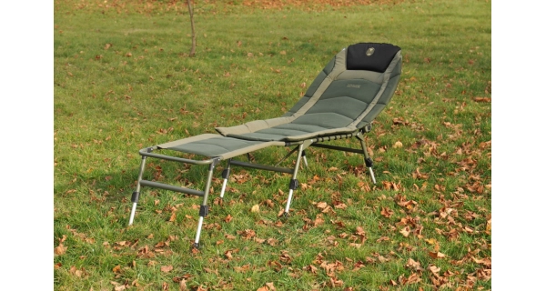 MIVARDI - Křeslo Recliner New Dynasty + Opěrka nohou
