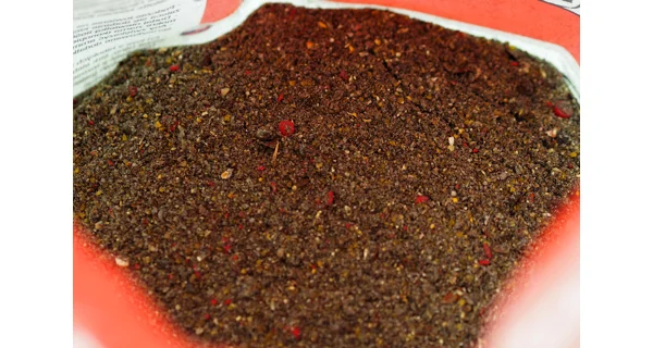 MIVARDI - Krmítková směs V1 Carp Black Mix 2850 g