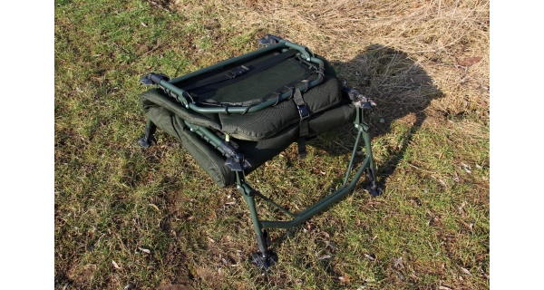 MIVARDI - Lehátko CamoCODE Flat8