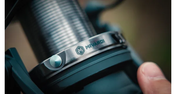 MIVARDI - Naviják Titanus LX 10000