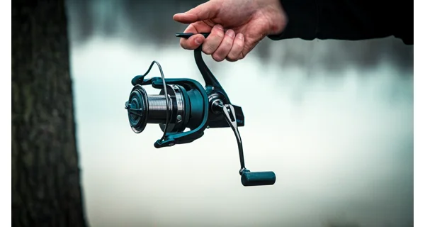 MIVARDI - Naviják Titanus LX 10000