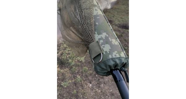 MIVARDI - Plovák na podběrák Camocode