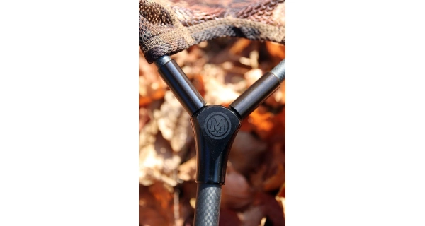 MIVARDI - Podběrák CamoCode