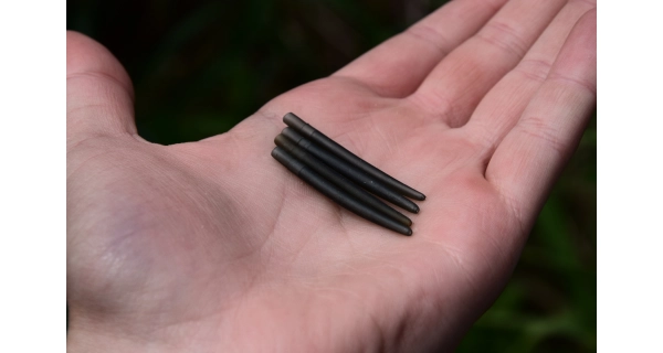MIVARDI - Převlek na obratlík měkký 40 mm - matná zelená