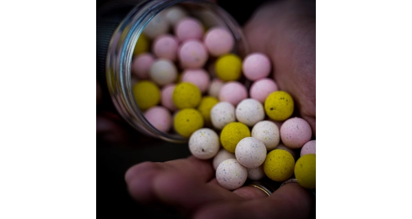 MUNCH BAITS - Plovoucí boilies Citrus Nut Washed Out 18mm 200ml