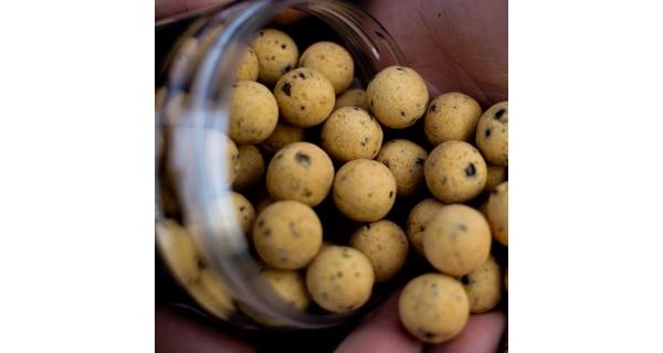 MUNCH BAITS - Wafters boilies Cream Seed 18mm 200ml