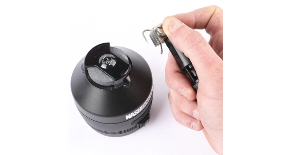 NASH - Držák háčku PinPoint Hook Doctor Vice