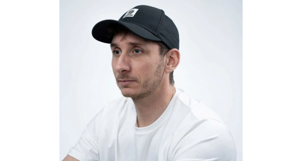 NASH - Kšiltovka Make It Happen Badge Baseball Cap Black