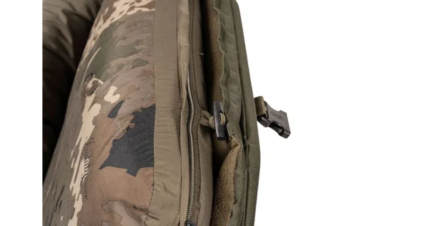 NASH - Lehátko Indulgence 4 Leg Junior Sleep System Camo