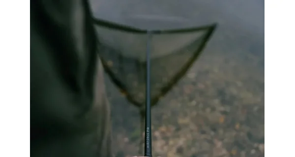 NASH - Podběrák Air Force F10 Landing Net 46