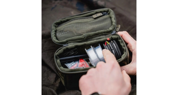 NASH - Pouzdro Subterfuge Tackle Pouch Medium