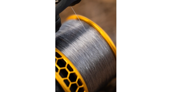 NASH - Vlasec Skyline Mono Low Visibility Clear 1000 m 0,28 mm 4,5 kg
