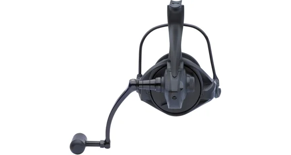 PENN - Naviják Vantage Longcast 8000