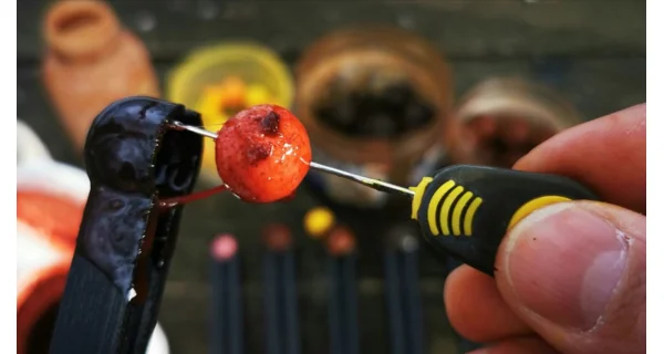 PIMP MY TACKLE - Boilies pinzeta s kráječem Tweezers Small 12-18mm