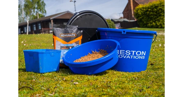 PRESTON - Kbelík Bucket Set 13 l