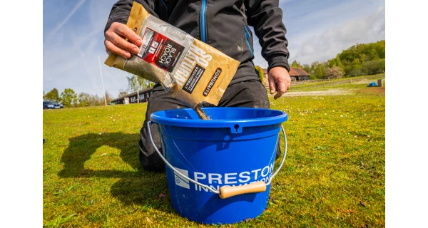 PRESTON - Kbelík Bucket Set 13 l