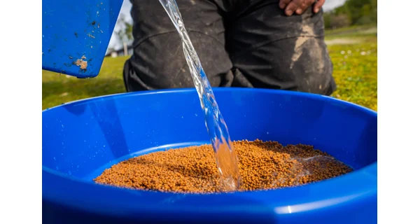 PRESTON - Kbelík Bucket Set 13 l