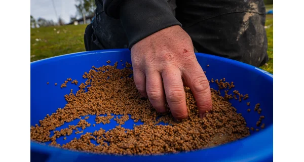 PRESTON - Kbelík Bucket Set 13 l