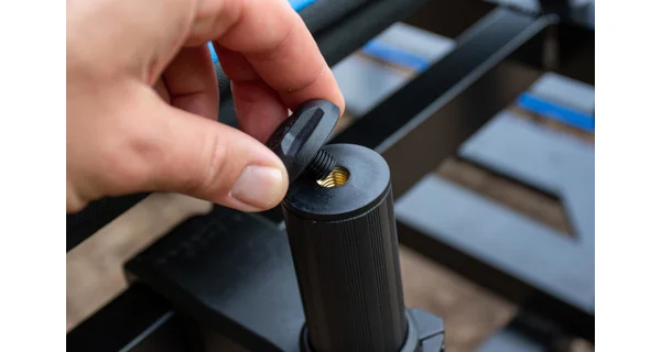 PRESTON - Křeslo Absolute Feeder Chair