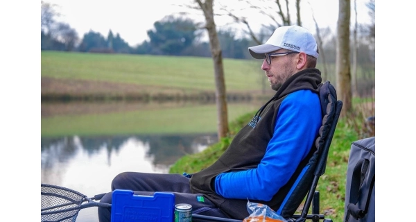 PRESTON - Mikina Raglan Pullover Hoodie vel. M