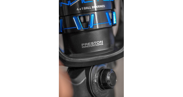 PRESTON - Náhradní cívka Invictus Spare Spool 420