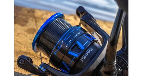 PRESTON - Naviják Invictus Reel 320