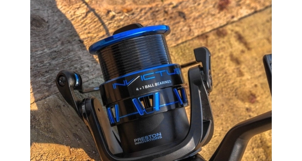 PRESTON - Naviják Invictus Reel 520