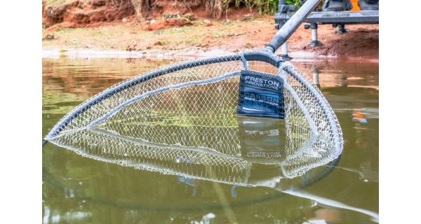PRESTON - Podběráková hlava Carbon Euro Match Landing Net 40 cm