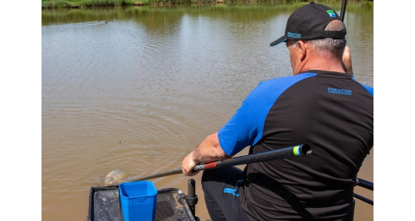 PRESTON - Podběráková tyč Response Carp Handle 3 m