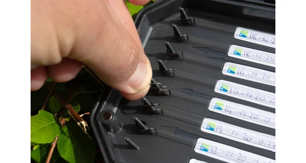 PRESTON - Pouzdro na návazce Absolute Hooklength Box XL