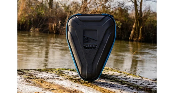 PRESTON - Pouzdro na praky Hardcase Catty Safe